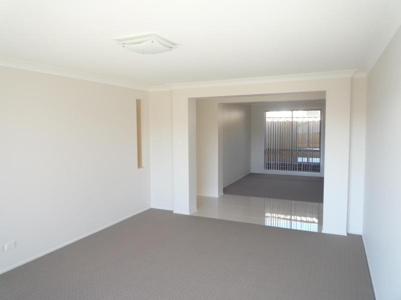 40 River Oak Avenue, Gillieston Heights NSW 2321