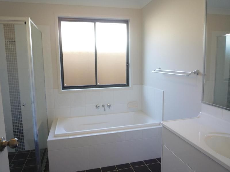 40 River Oak Avenue, Gillieston Heights NSW 2321