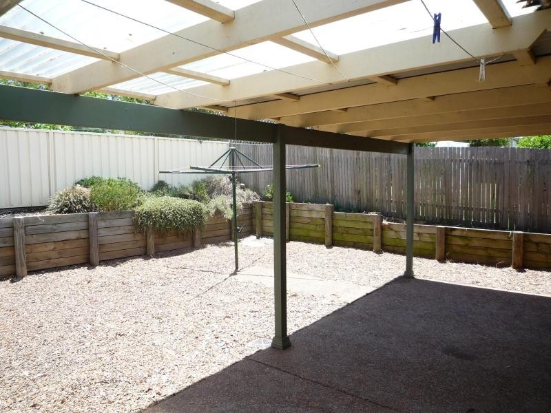 2/108 Weblands Street, Aberglasslyn NSW 2320