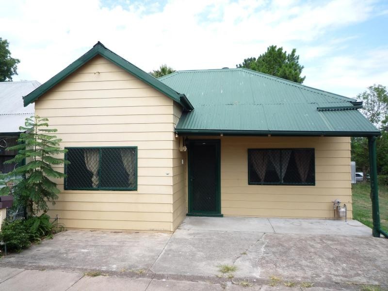 12 Denman Street, Maitland NSW 2320