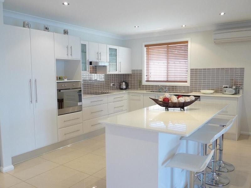 10 Strutt Crescent, Metford NSW 2323