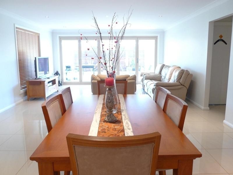 10 Strutt Crescent, Metford NSW 2323