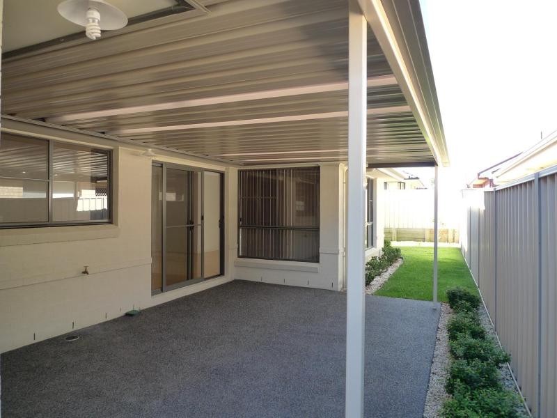 16 Conder Crescent, Metford NSW 2323