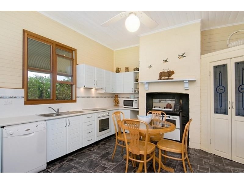 131 Quarry Road, Farley NSW 2320