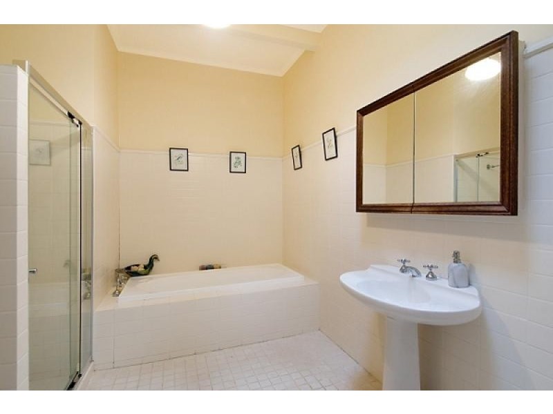 131 Quarry Road, Farley NSW 2320