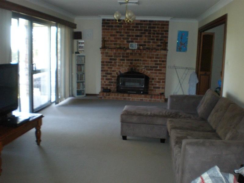 3 Corina Avenue, Bolwarra Heights NSW 2320