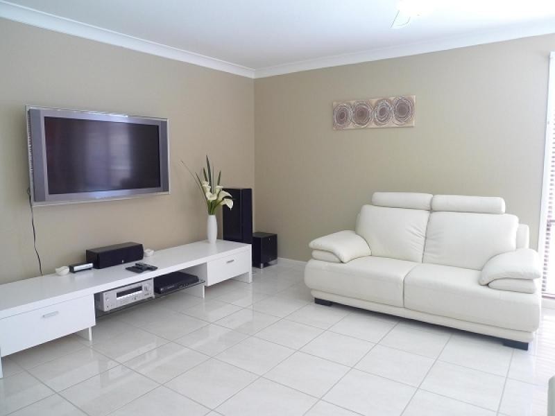 5 Hilltop Crescent, Bolwarra Heights NSW 2320