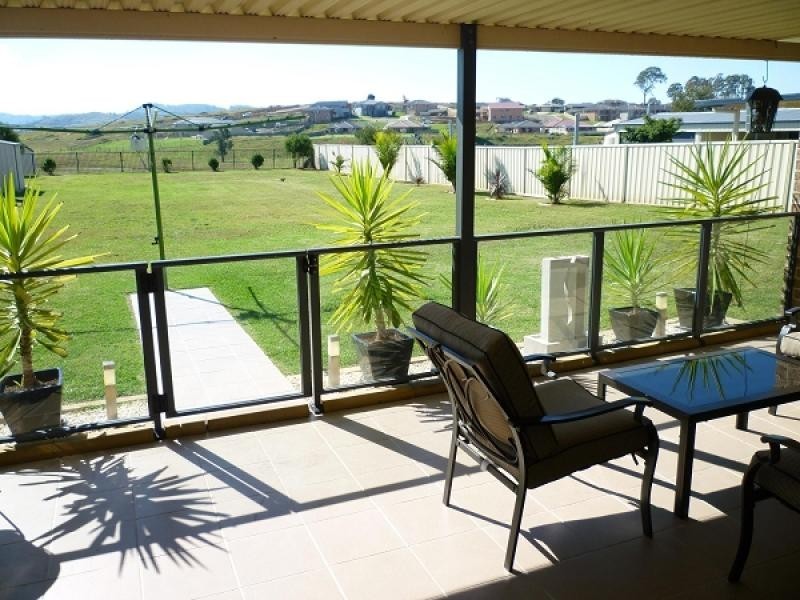26 Daniel Avenue, Aberglasslyn NSW 2320