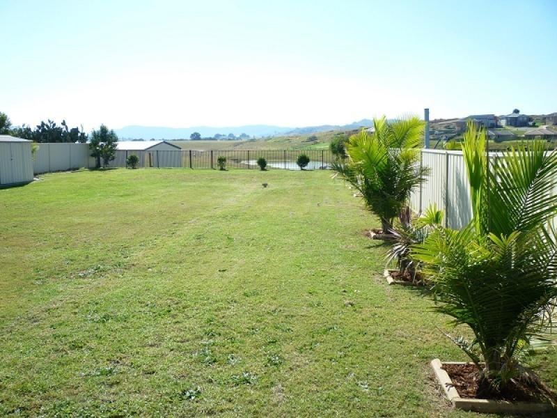 26 Daniel Avenue, Aberglasslyn NSW 2320