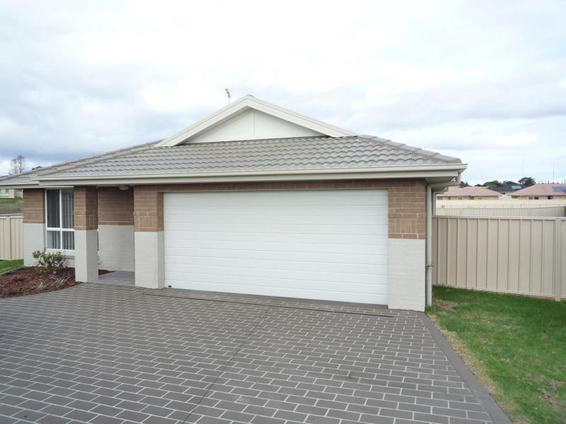 96 Hillview Road, Branxton NSW 2335