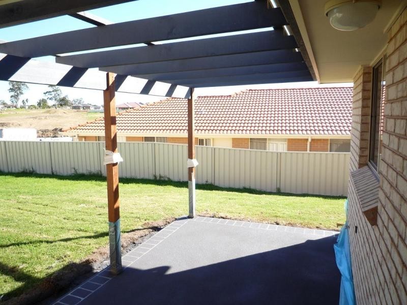17 Diamond Circuit, Aberglasslyn NSW 2320