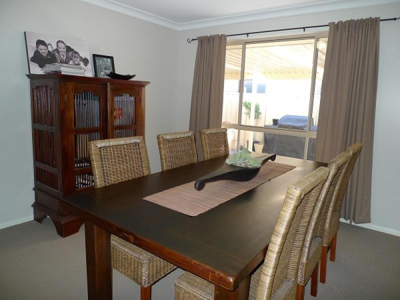 5 Strutt Crescent, Metford NSW 2323