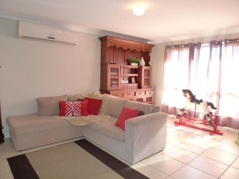 5 Strutt Crescent, Metford NSW 2323