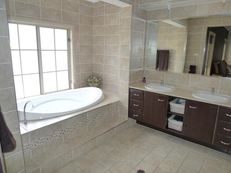 100 Florence Street, Greta NSW 2334