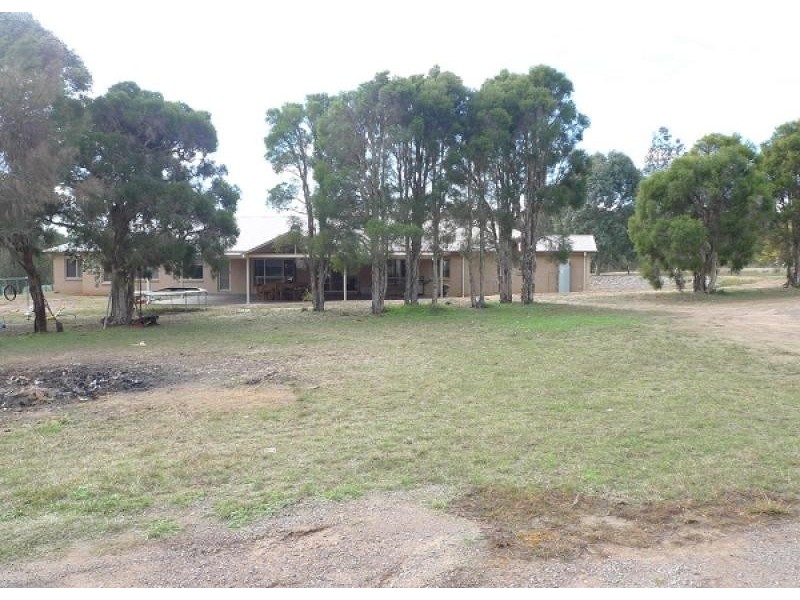 100 Florence Street, Greta NSW 2334