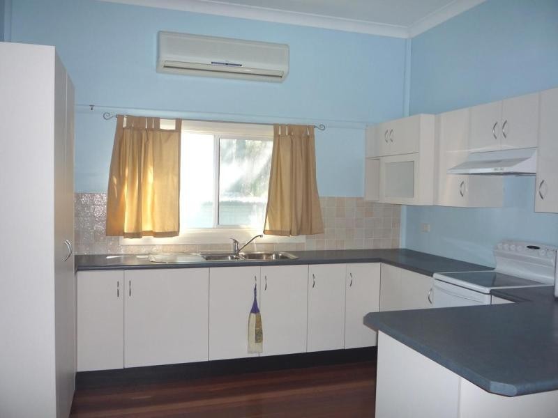 5 Central Avenue, Bundabah NSW 2324