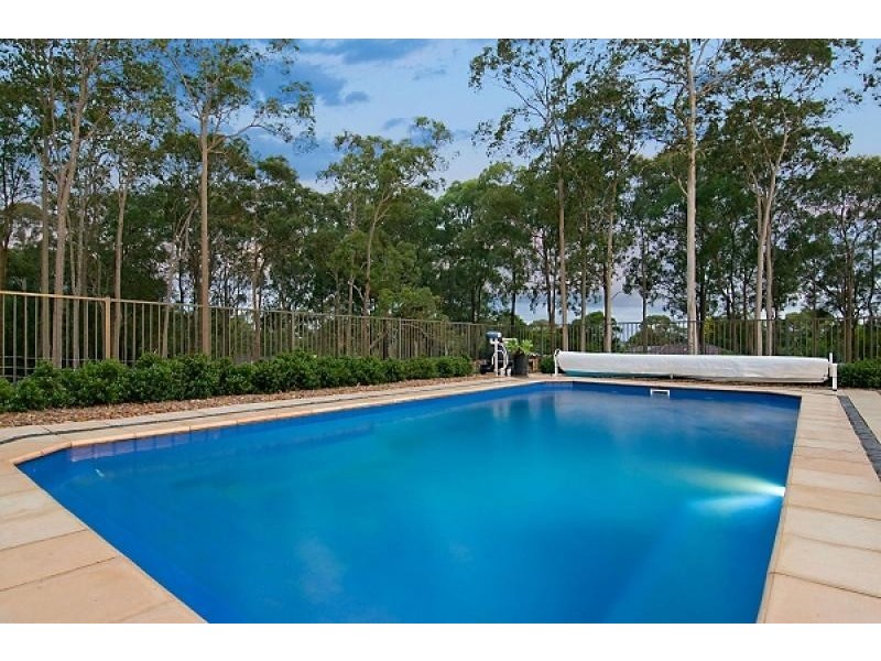 11 Regal Place, Seaham NSW 2324