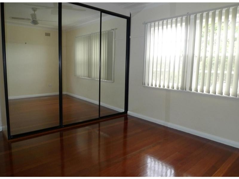 65 Gillies Street, Rutherford NSW 2320