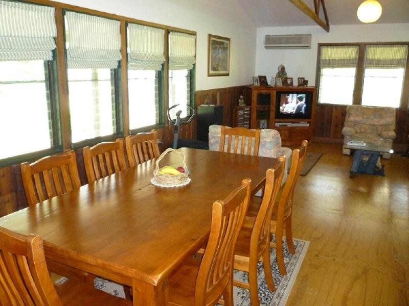 10 Alexander Drive, Seaham NSW 2324