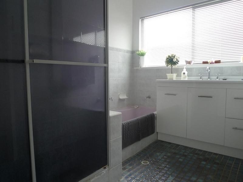 48 Houston Avenue, Tenambit NSW 2323