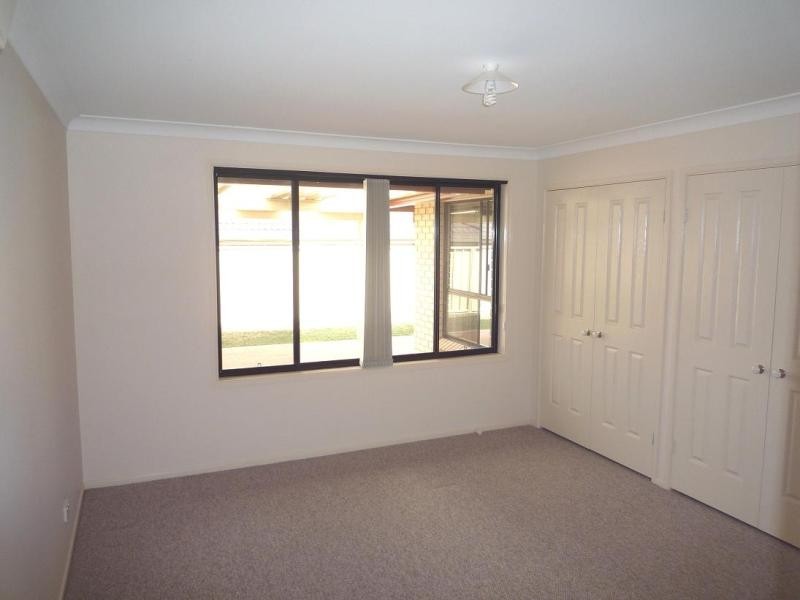 16 Kelly Circle, Aberglasslyn NSW 2320