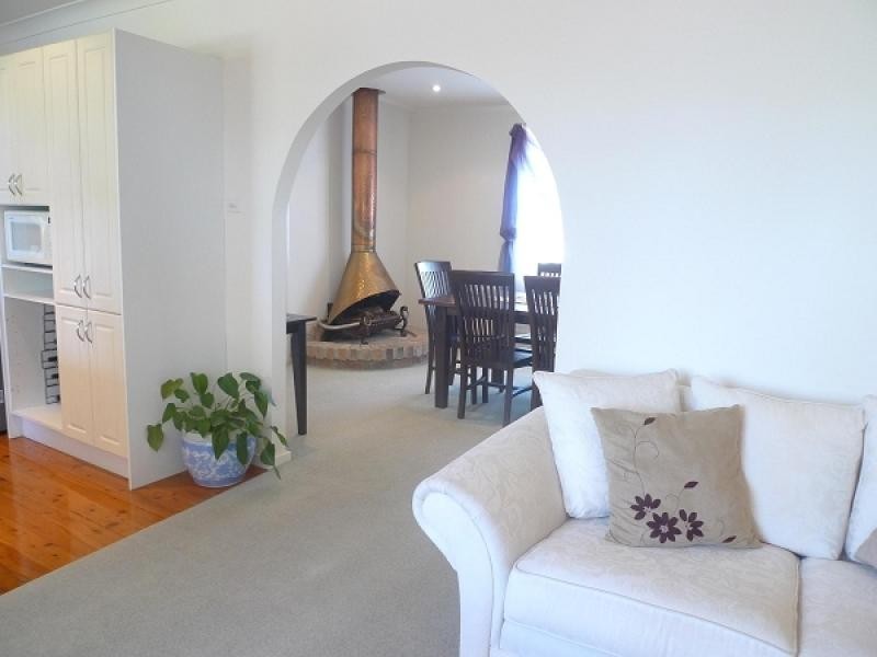 4 Foveaux Crescent, Metford NSW 2323