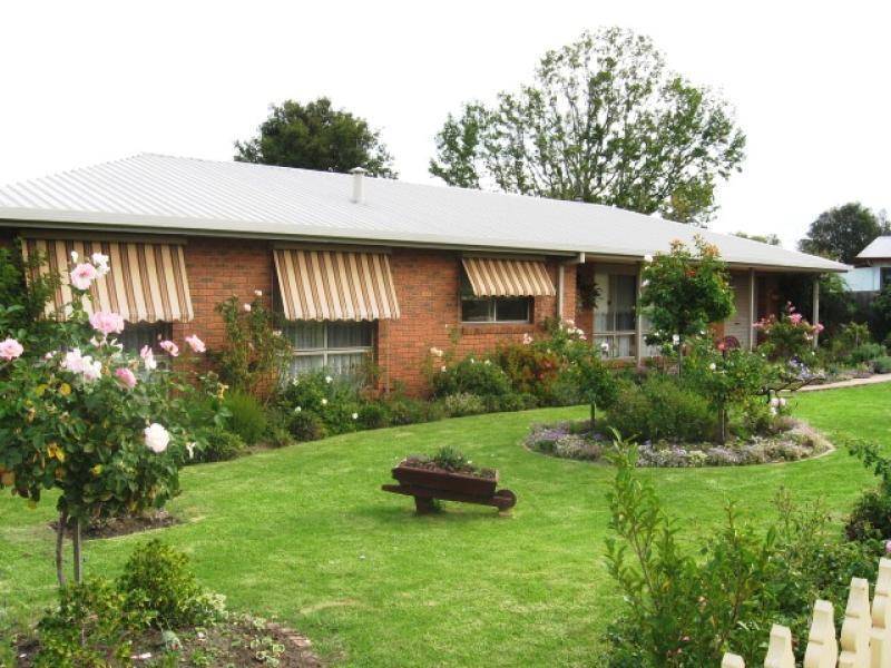 78 PERRY STREET, Orbost VIC 3888