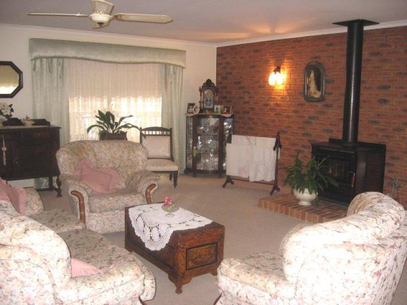 78 PERRY STREET, Orbost VIC 3888