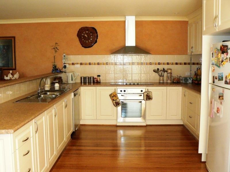 13A IRVINES ROAD, Orbost VIC 3888