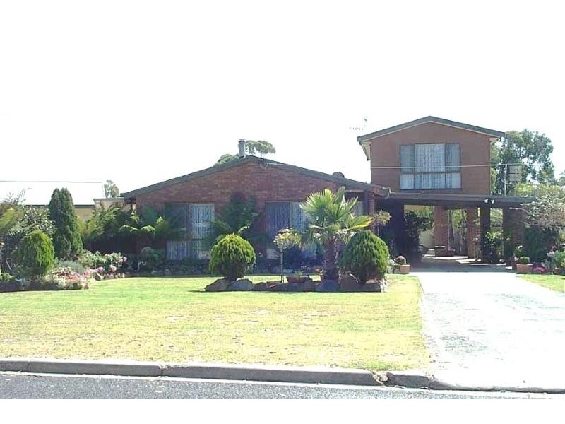 25 Jorgensen Street, Marlo VIC 3888