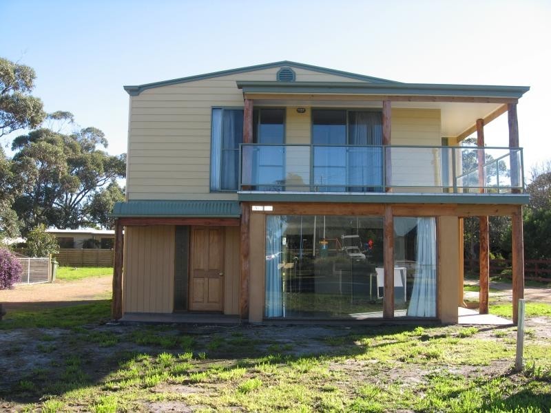 Unit 1/6 ARGYLE PARADE, Marlo VIC 3888