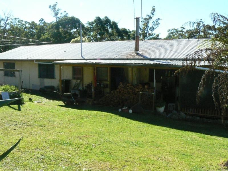 7 SCHOOL ROAD, CLUB TERRACE, Orbost VIC 3888