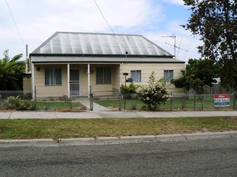 4 Tarra Street, Orbost VIC 3888