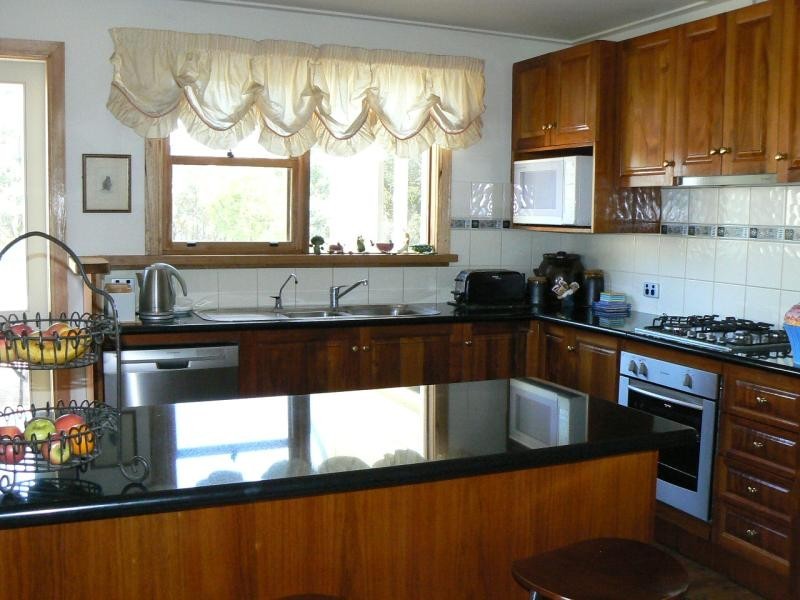 164 LAKE ROAD NEWMERELLA, Orbost VIC 3888