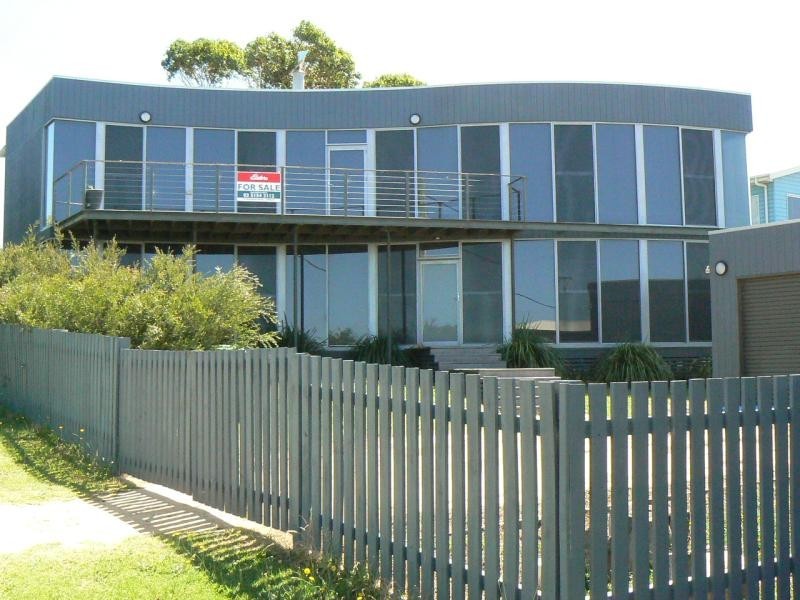 70 JORGENSEN STREET, Marlo VIC 3888