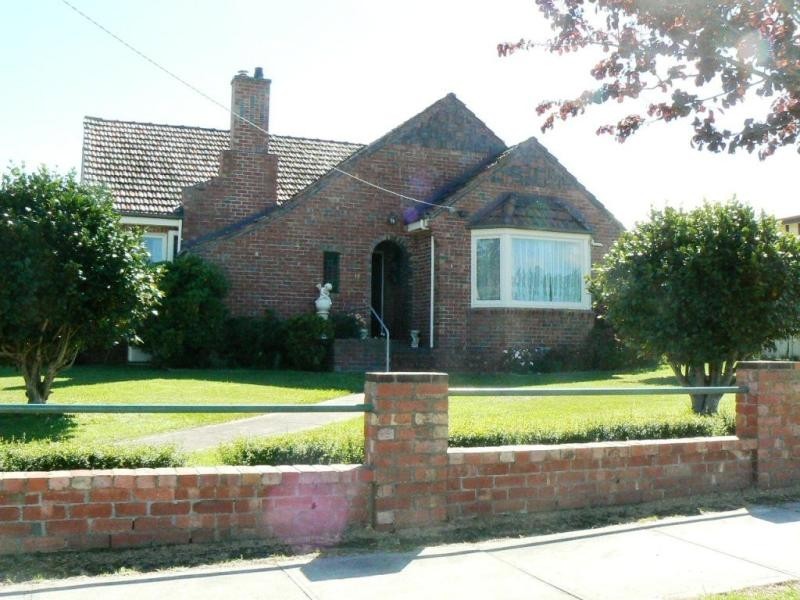 19 SCOTT STREET, Orbost VIC 3888