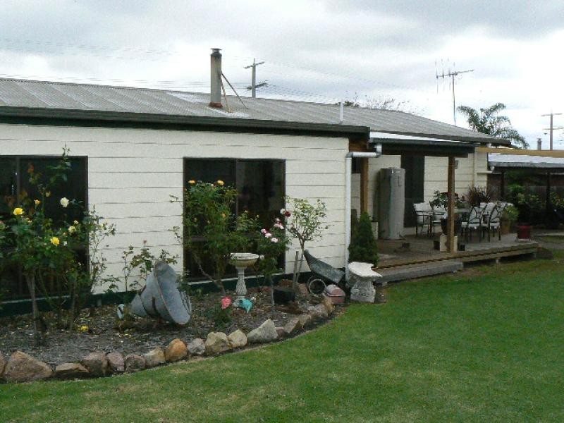 148 FOREST ROAD, Orbost VIC 3888
