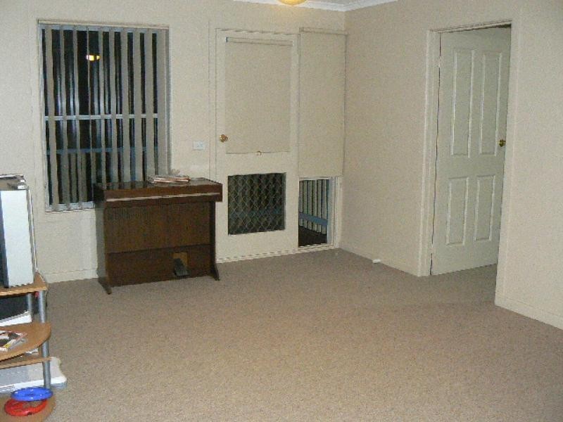 111 LIVINGSTONE STREET, Orbost VIC 3888