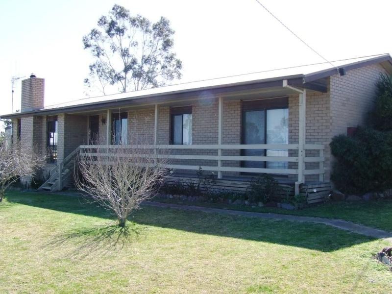7 EVANS STREET, Orbost VIC 3888