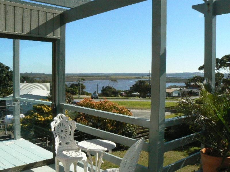 10 HOLY NELLY LANE, Marlo VIC 3888