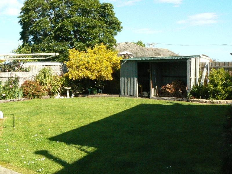 26 LIVINGSTONE STREET, Orbost VIC 3888