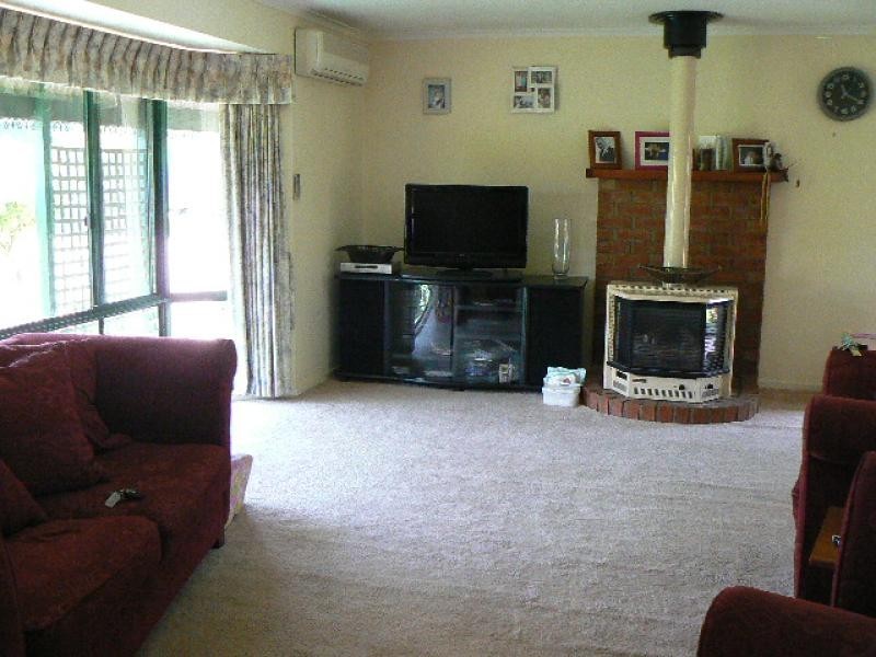 14 BOUNDARY ROAD, Orbost VIC 3888