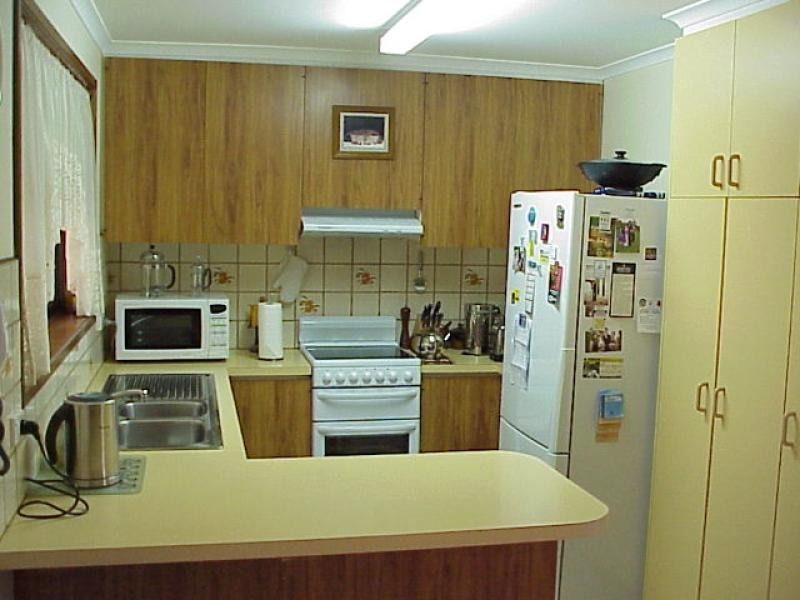 15 IARIAS LANE, Bright VIC 3741