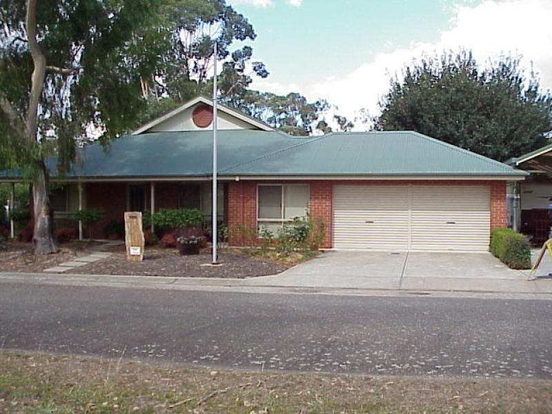 4 Frasers Lane, Bright VIC 3741