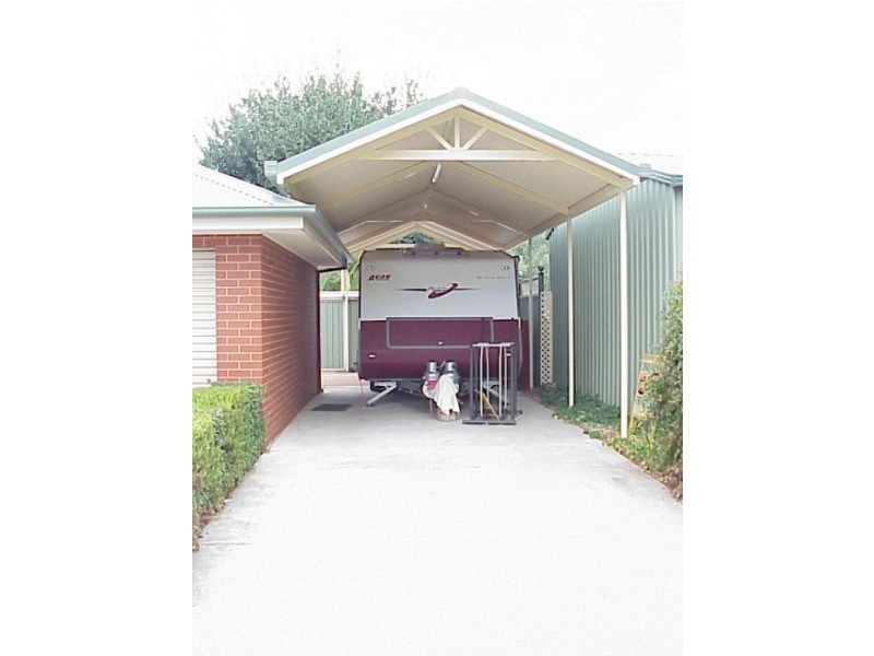 4 Frasers Lane, Bright VIC 3741