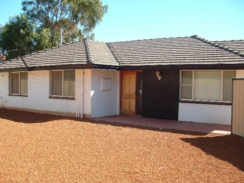 131 Railway Street, Bluff Point WA 6530