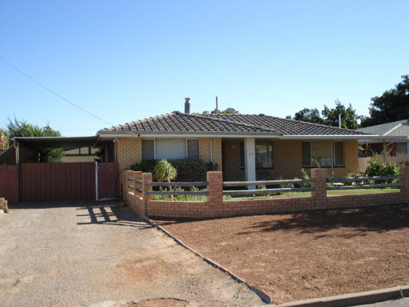 11 HOGAN STREET, Spalding WA 6530