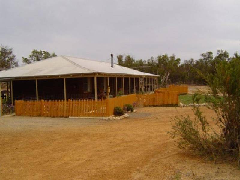 373 GREENOUGH ROAD, Walkaway WA 6528