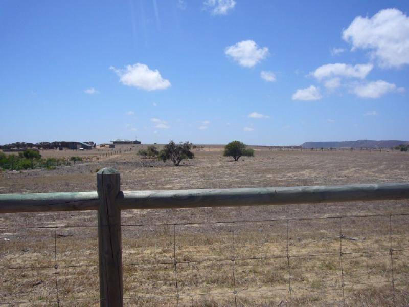 70 ELIZA SHAW DRIVE, White Peak WA 6532