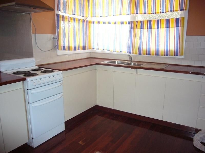 19 RIFLE RANGE ROAD, Rangeway WA 6530